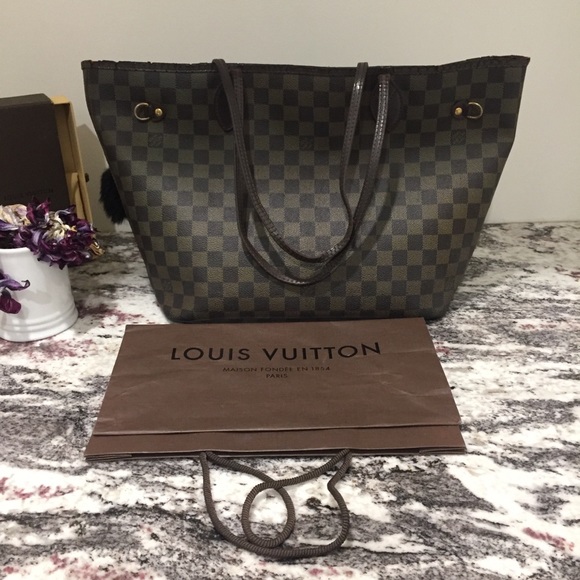 ❌SOLD❌ LOUIS VUITTON | Authentic Neverfull MM - Picture 9 of 15
